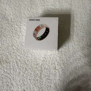 Smart Ring with Floral Design